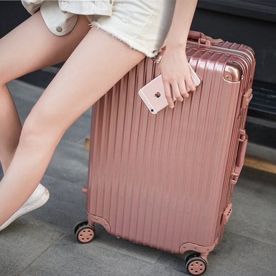 cum să alegi valiza potrivită pe roți